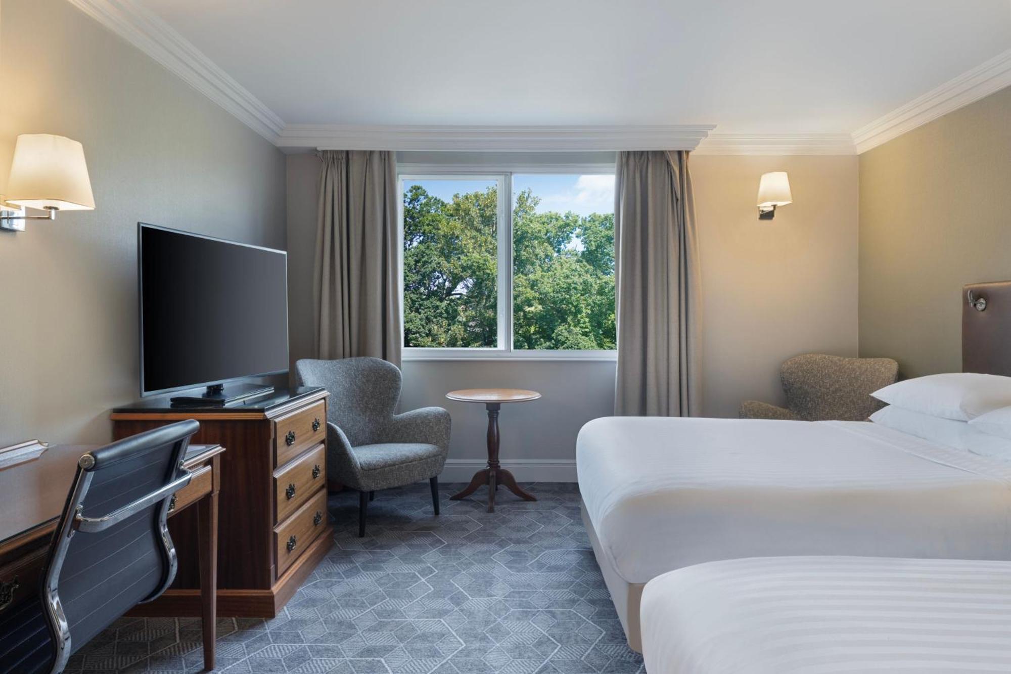 Delta Hotels By Marriott Huntingdon Exterior foto