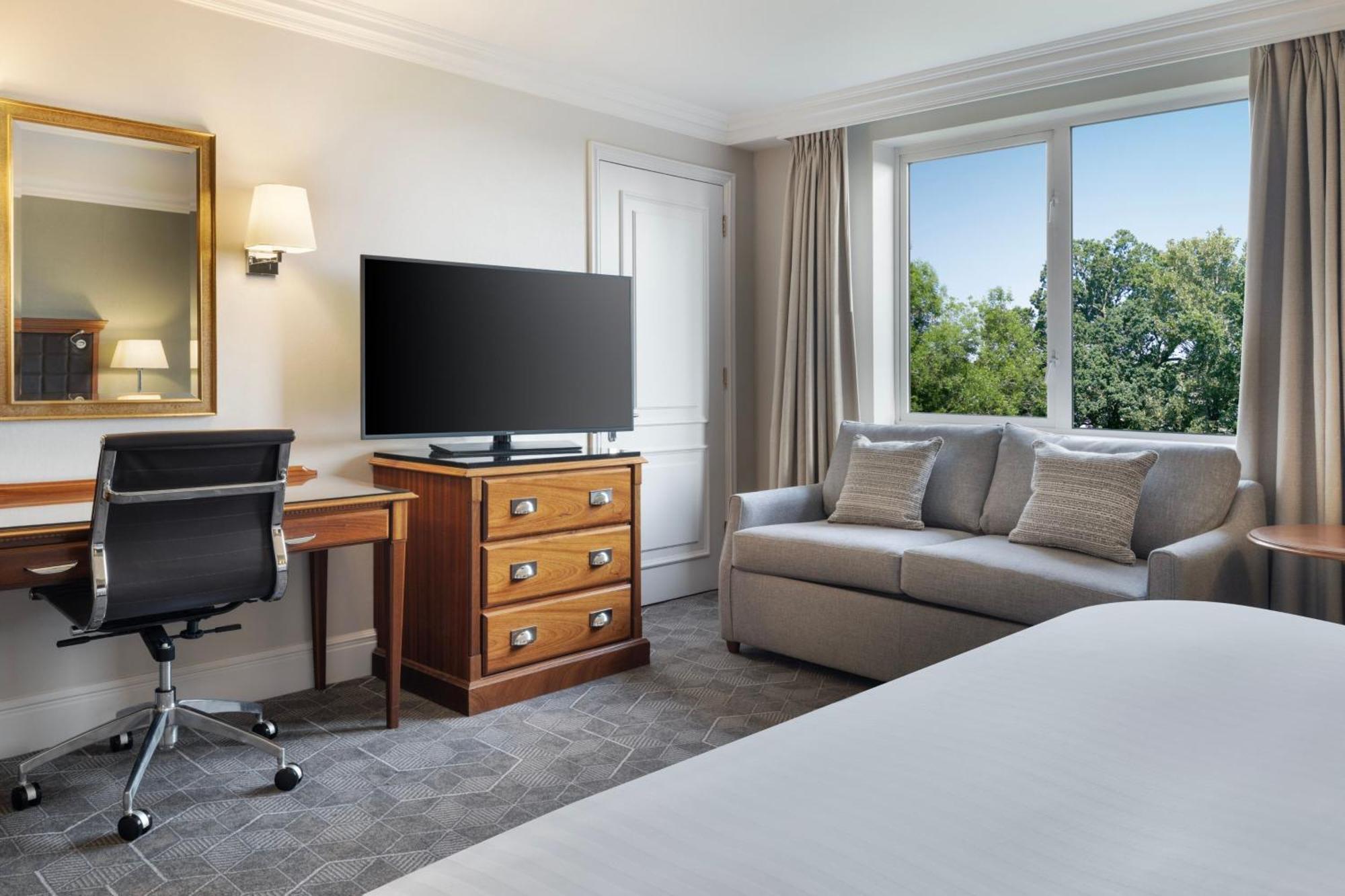 Delta Hotels By Marriott Huntingdon Exterior foto
